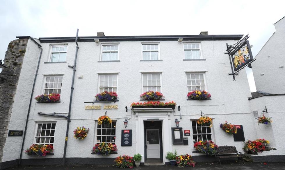 Kings Arms Hotel Holme  المظهر الخارجي الصورة
